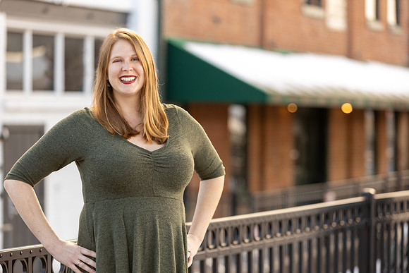 Stephanie-Headshots-01-24-22-7037-Original