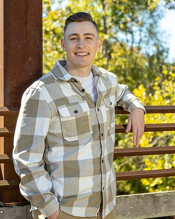 04 Jake-Kelly_Portraits-4 October