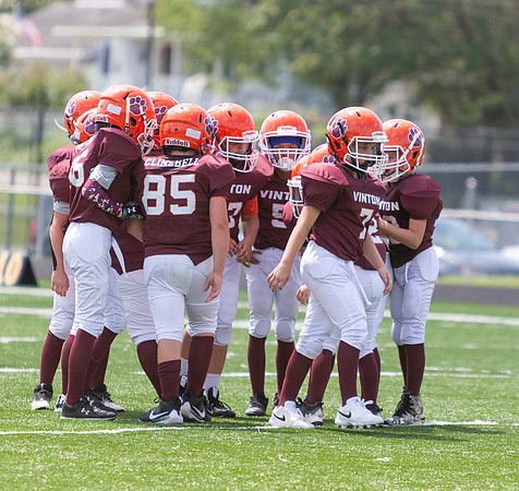R-08-16-25-Salem-Vinton-Youth-Fball-3877