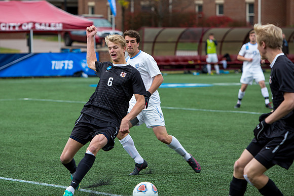1-j-12-03-16-ncaa-soccer championship-1718