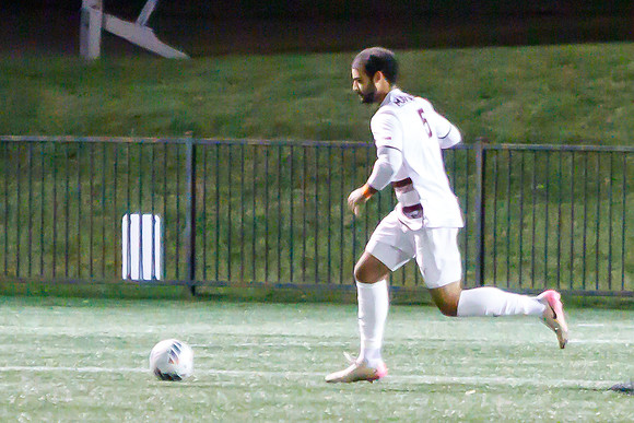 064-J-10-22-25-RoaCol-Mens-Soccer-104