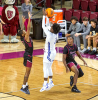 005-R-11-15-25-ROA COLLEGE-Bball-8561