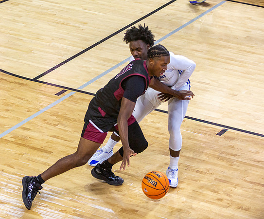 006-R-11-15-25-ROA COLLEGE-Bball-8563