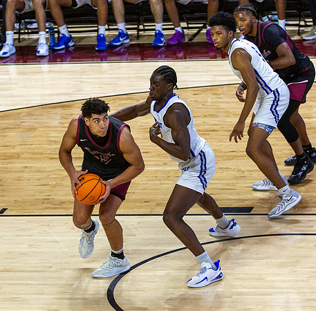 023-R-11-15-25-ROA COLLEGE-Bball-8598