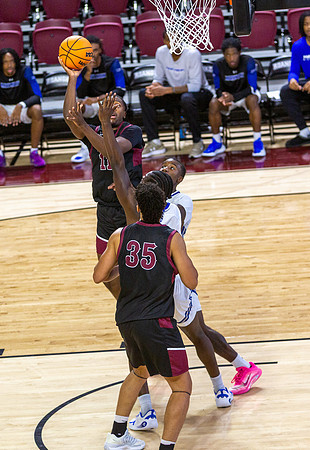 031-R-11-15-25-ROA COLLEGE-Bball-8617