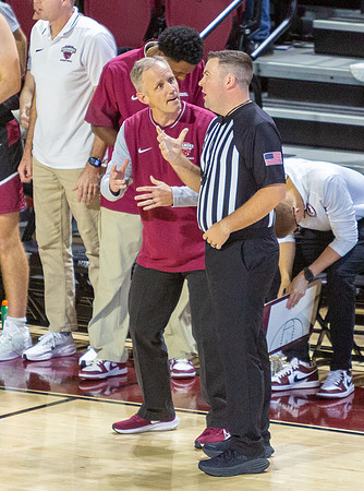 053-R-11-15-25-ROA COLLEGE-Bball-8671