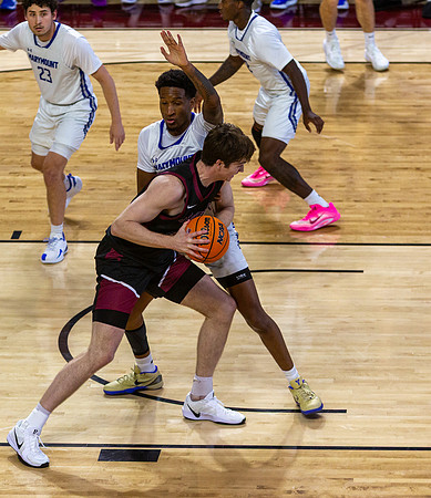 055-R-11-15-25-ROA COLLEGE-Bball-8676