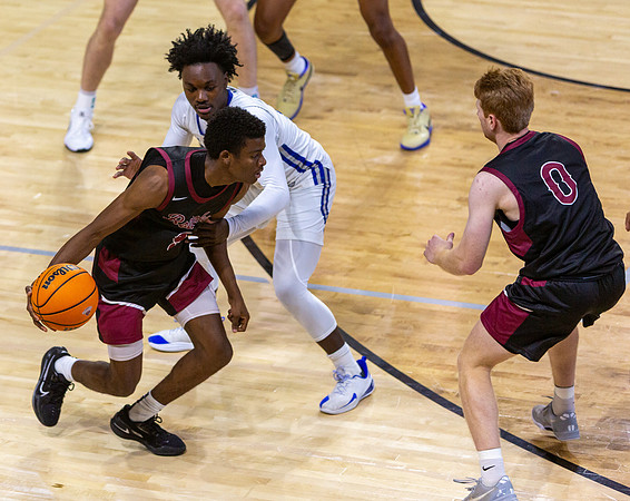 058-R-11-15-25-ROA COLLEGE-Bball-8687
