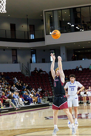 097-J-11-15-25-RoaCollege-Bball-159