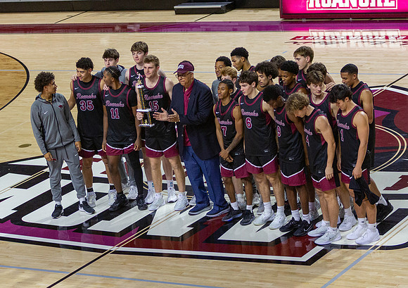 113-R-11-15-25-ROA COLLEGE-Bball-8727