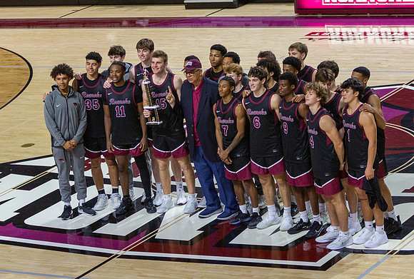 114-R-11-15-25-ROA COLLEGE-Bball-8729