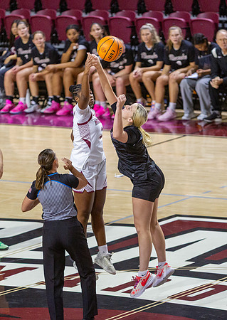 002-R-11-15-25-ROA COLLEGE-Bball-8735