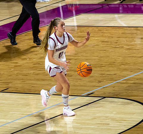 010-R-11-15-25-ROA COLLEGE-Bball-8758