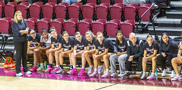 029-R-11-15-25-ROA COLLEGE-Bball-8811