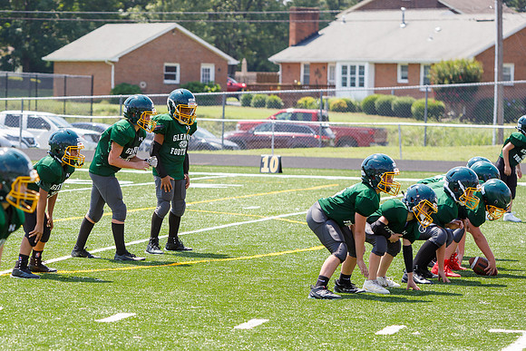 J-08-16-25-Youth-Fball-Glevar-CS-217