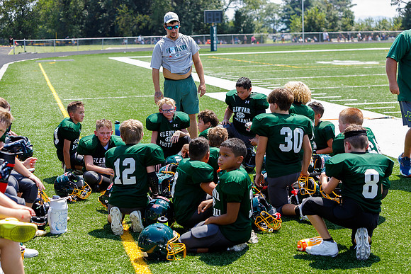 J-08-16-25-Youth-Fball-Glevar-CS-277