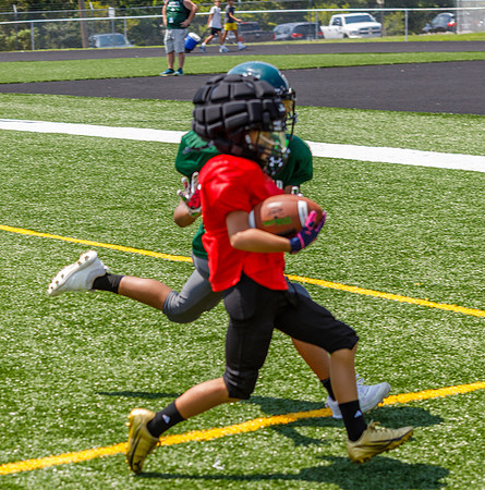 J-08-16-25-Youth-Fball-Glevar-CS-330