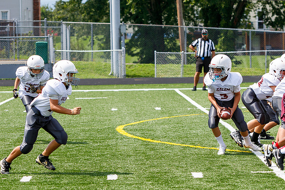 J-08-16-25-Youth-Fball-Salem-Vinton-77