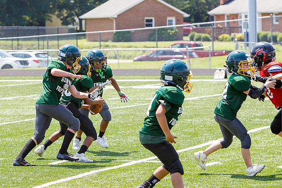 J-08-16-25-Youth-Fball-Glevar-CS-233