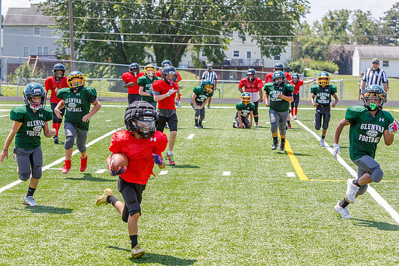 J-08-16-25-Youth-Fball-Glevar-CS-331