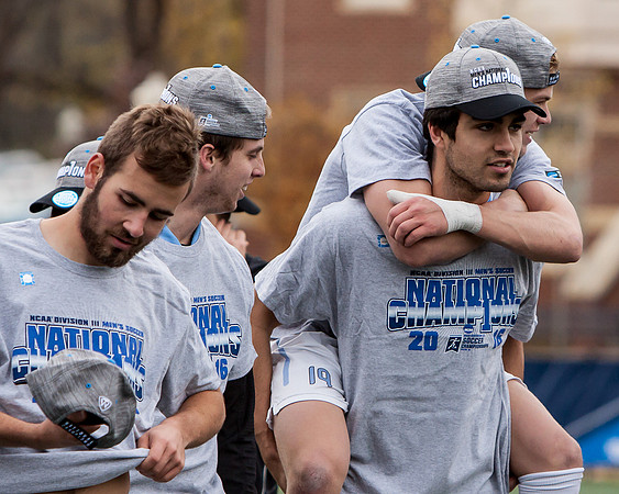 90-R-12-03-16-NCAA Soccer-6778