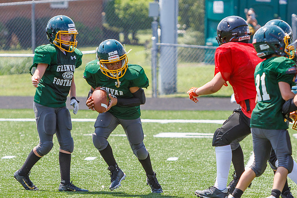 J-08-16-25-Youth-Fball-Glevar-CS-211