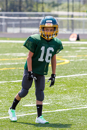 J-08-16-25-Youth-Fball-Glevar-CS-239