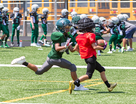 R-08-16-25-Glenvar-CS-Youth-Fball-4229