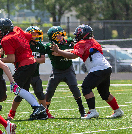 R-08-16-25-Glenvar-CS-Youth-Fball-3983