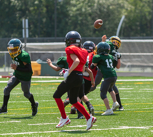 R-08-16-25-Glenvar-CS-Youth-Fball-4012
