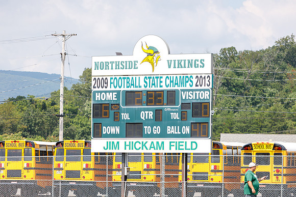 J-08-16-25-Youth-Fball-Salem-Vinton-89