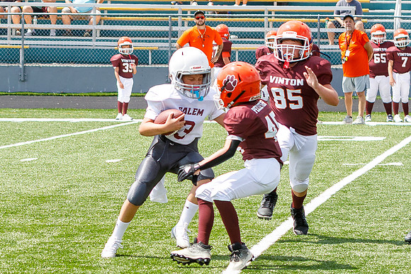 J-08-16-25-Youth-Fball-Salem-Vinton-50