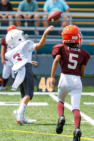J-08-16-25-Youth-Fball-Salem-Vinton-13