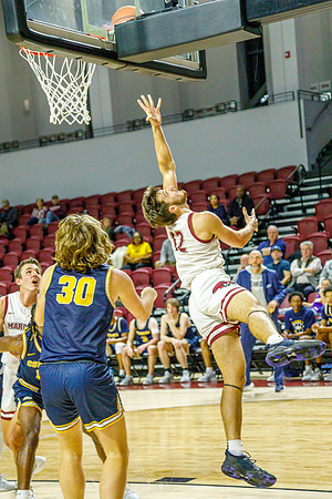 17 J-01-03-24-Roa-Colg-Mens-Bball-8777
