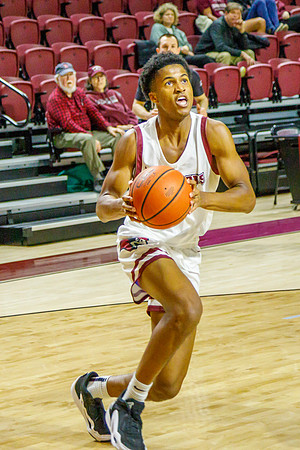 47 J-01-03-24-Roa-Colg-Mens-Bball-8828