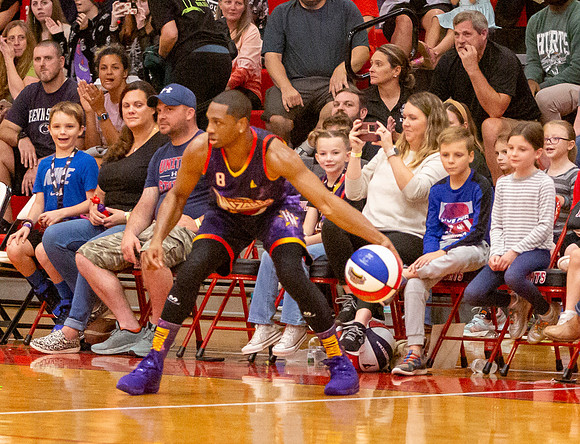 141 R-10-01-24-LB-Wizards-3395 October