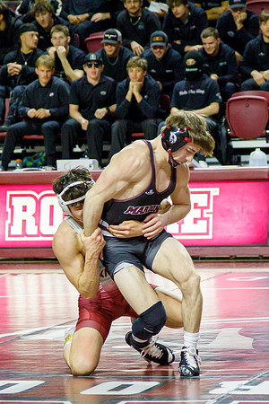 16 J-01-18-24-RoaCol-Wrestle-9438