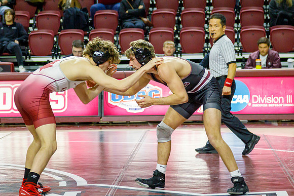 30 J-01-18-24-RoaCol-Wrestle-9465