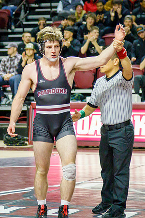 50 J-01-18-24-RoaCol-Wrestle-9515