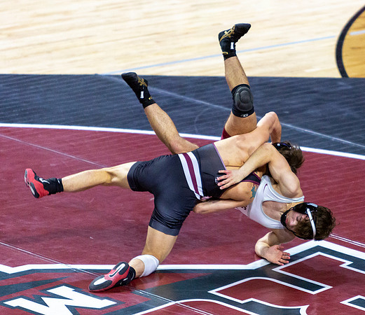 53 3-R-01-18-24-RoaCol-Wrestling-9326