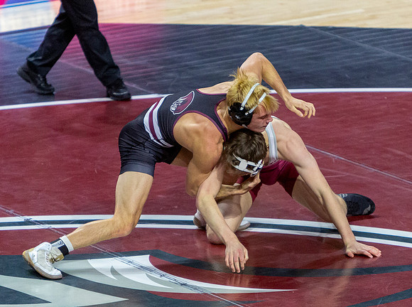 56 6-R-01-18-24-RoaCol-Wrestling-9359