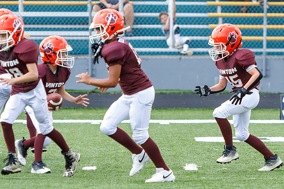 J-08-16-25-Youth-Fball-Salem-Vinton-4