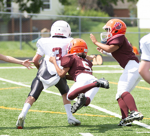 R-08-16-25-Salem-Vinton-Youth-Fball-3805