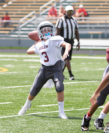 R-08-16-25-Salem-Vinton-Youth-Fball-3784