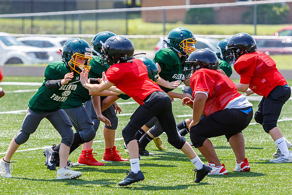 J-08-16-25-Youth-Fball-Glevar-CS-257