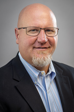 05-Jason Boothe Headshot-2253
