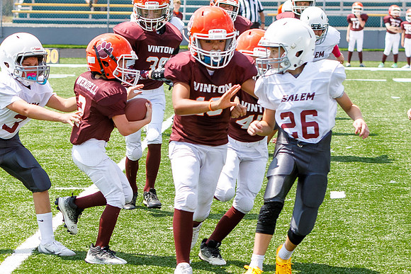 J-08-16-25-Youth-Fball-Salem-Vinton-135