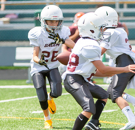 R-08-16-25-Salem-Vinton-Youth-Fball-3728