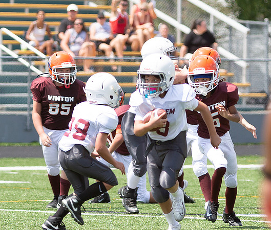 R-08-16-25-Salem-Vinton-Youth-Fball-3939