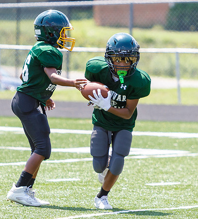 J-08-16-25-Youth-Fball-Glevar-CS-240